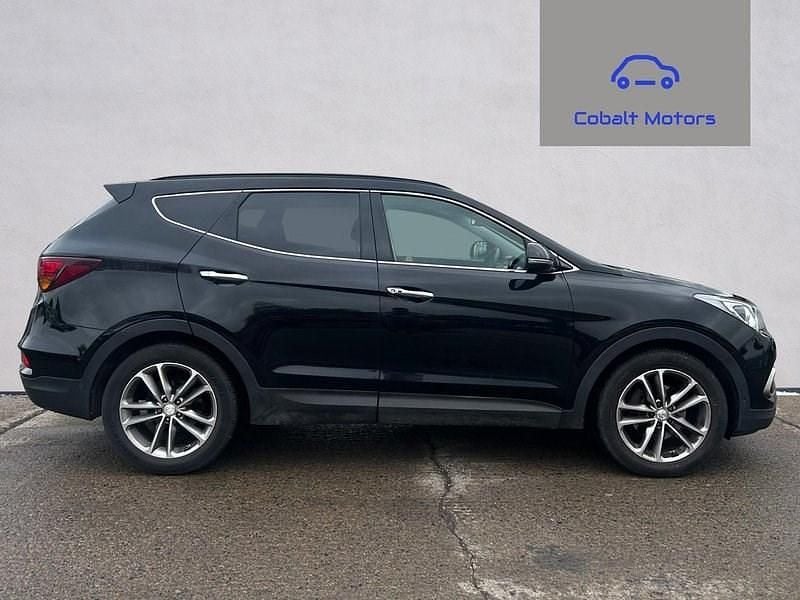 Used Hyundai Santa Fe Premium SE 200 HP (147 kW) 2016 Black SUV