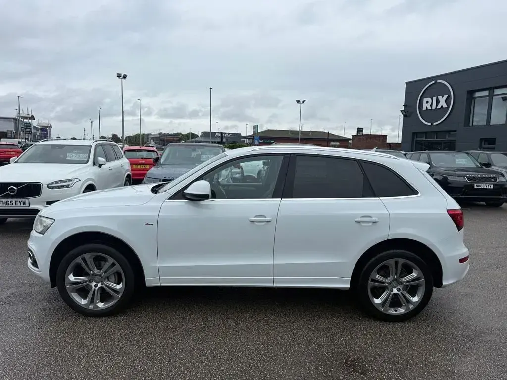 Used Audi Q5 S-line plus 177 HP (130 kW) 2013 White SUV