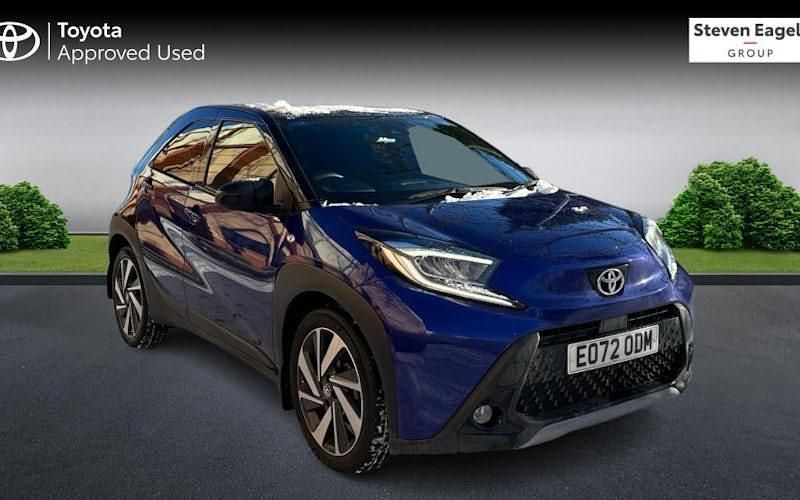 Used 2025 Toyota Aygo X SUV | £13,528 (Good price) - Image 1/3