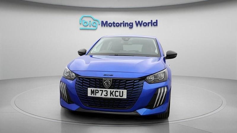 Used Peugeot 208 Allure 100 HP (73 kW) 2024 Blue Hatchback