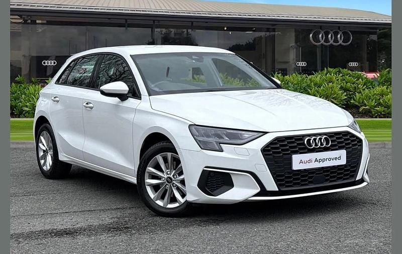 Used Audi A3 Design 110 HP (80 kW) 2022 White Sedan
