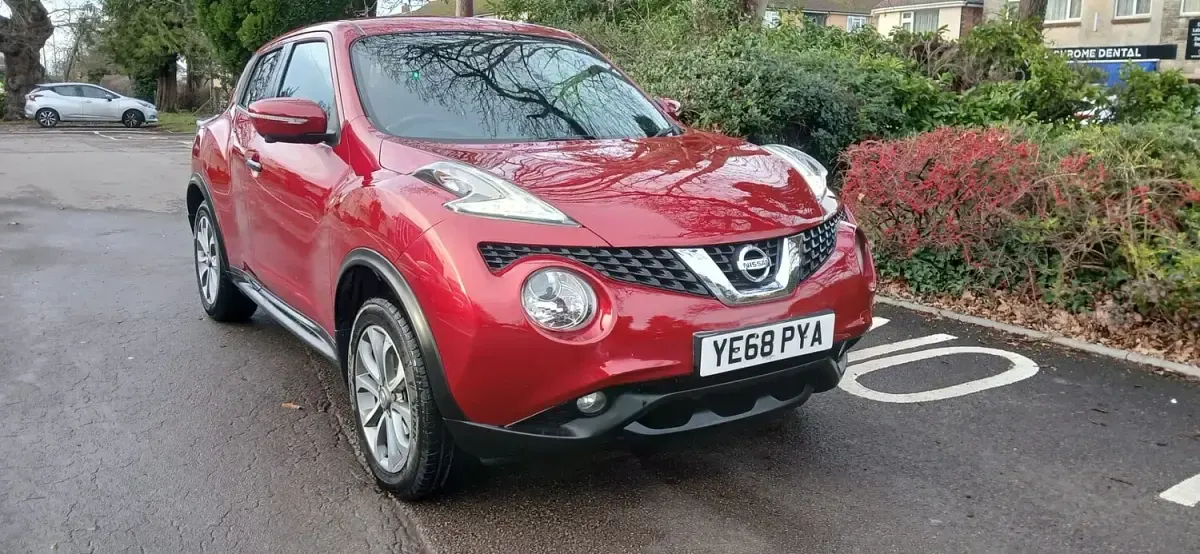 Used Nissan Juke Tekna 110 HP (80 kW) 2018 Red SUV