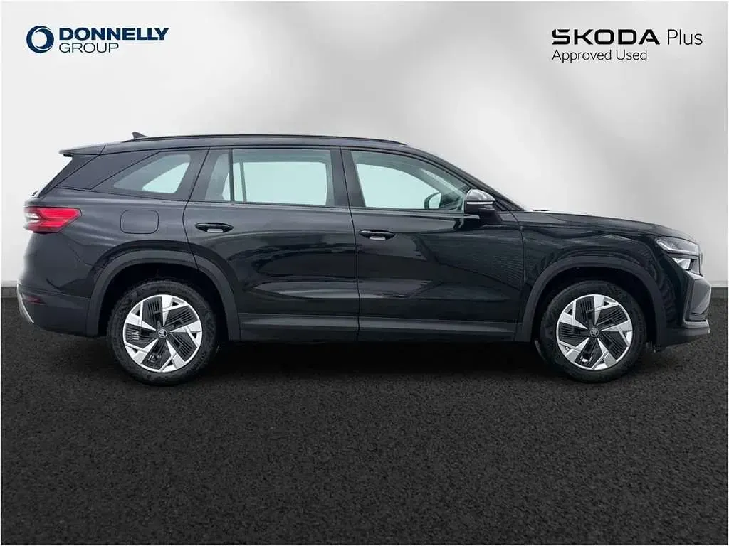 Used Skoda Kodiaq SE 150 HP (110 kW) 2026 Black magic pearl effect SUV