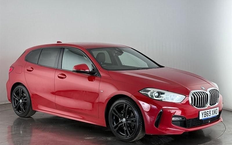Red Used 2020 BMW 118 M Sport Hatchback | £18,300 (Good price) - Image 1/3