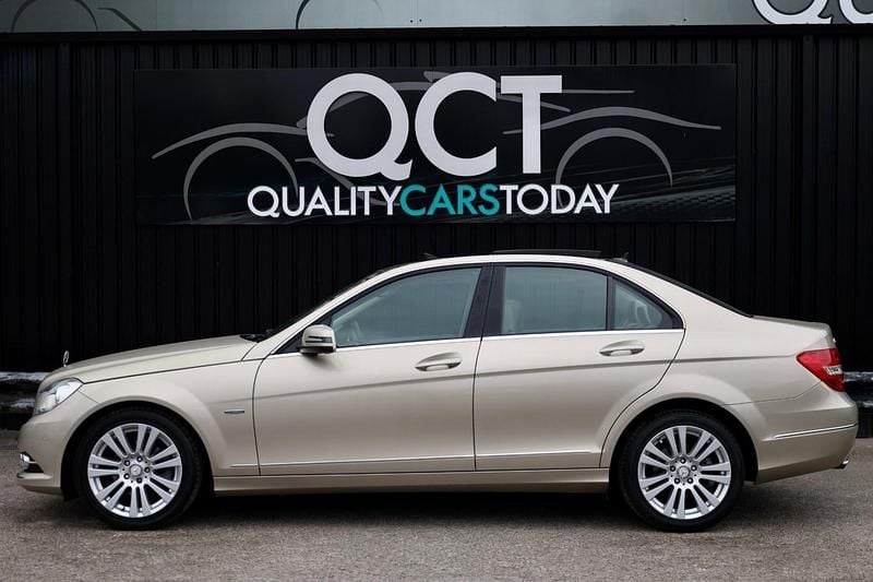 Used Mercedes C180 Elegance 156 HP (114 kW) 2011 Beige Sedan