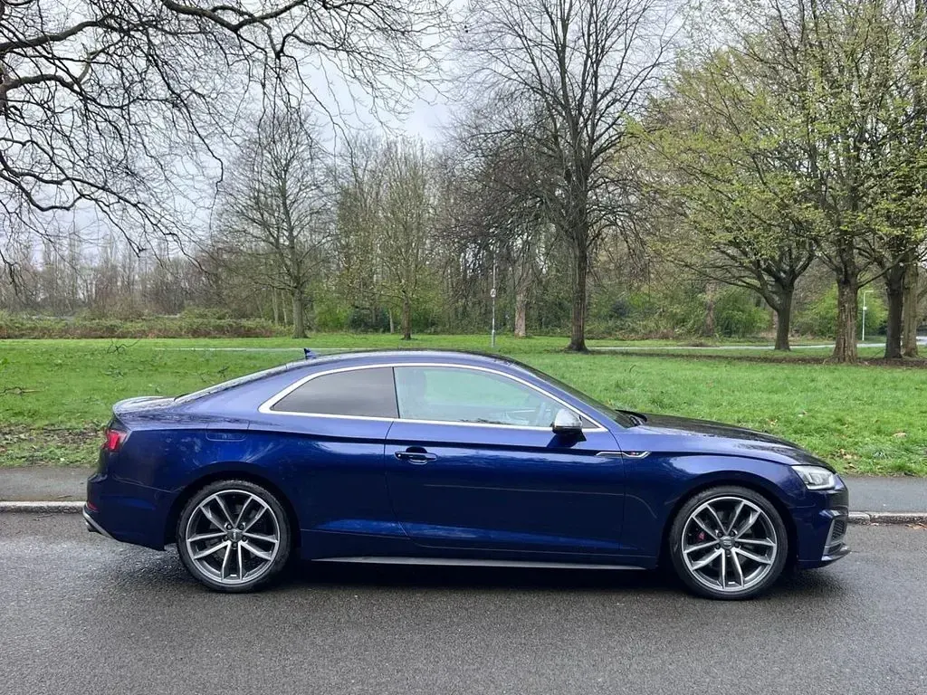 Used Audi S5 Sport 354 HP (260 kW) 2017 Blue Coupe