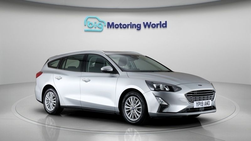 Used 2019 Ford Focus Titanium Estate | £10,900 (Good price) - Image 1/4