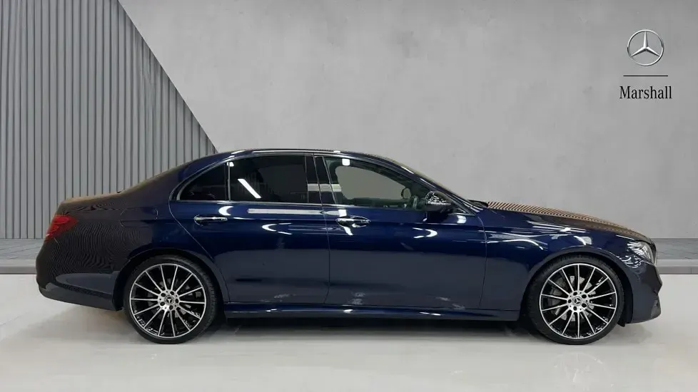 Used Mercedes E300 AMG line 245 HP (180 kW) 2020 Blue Sedan