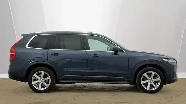 Used Volvo XC90 Core 247 HP (181 kW) 2023 Blue SUV