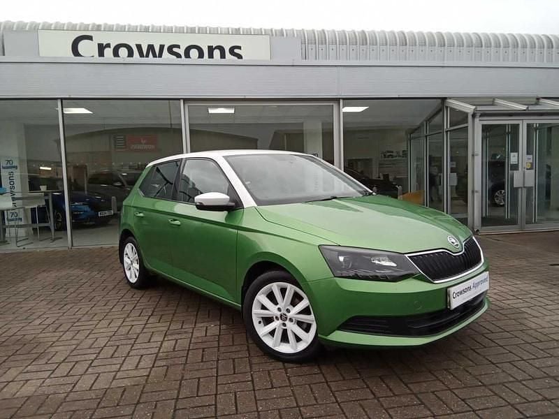 Green Used 2017 Skoda Fabia Colour Edition Hatchback | £8,790 (A bit pricey) - Image 1/4