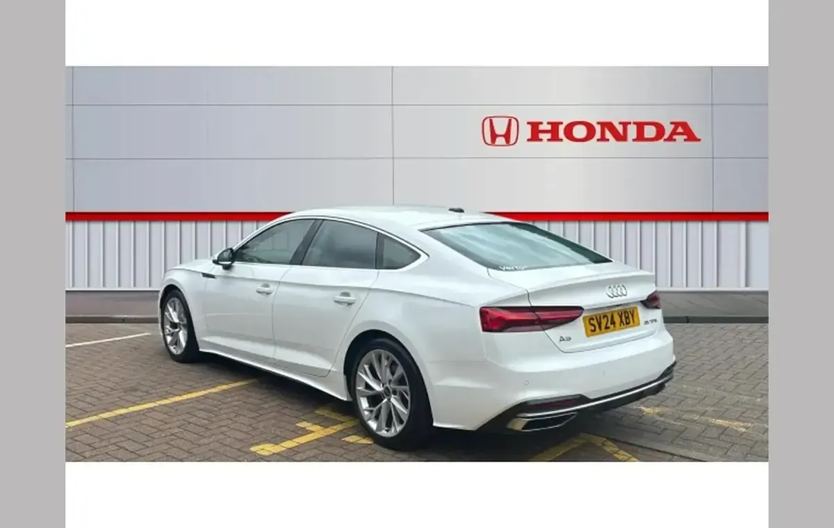 Used Audi A5 Sport 147 HP (108 kW) 2024 White Hatchback