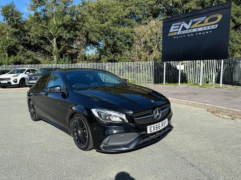 Begagnad Mercedes CLA200 AMG line 2016 Svart Sedan
