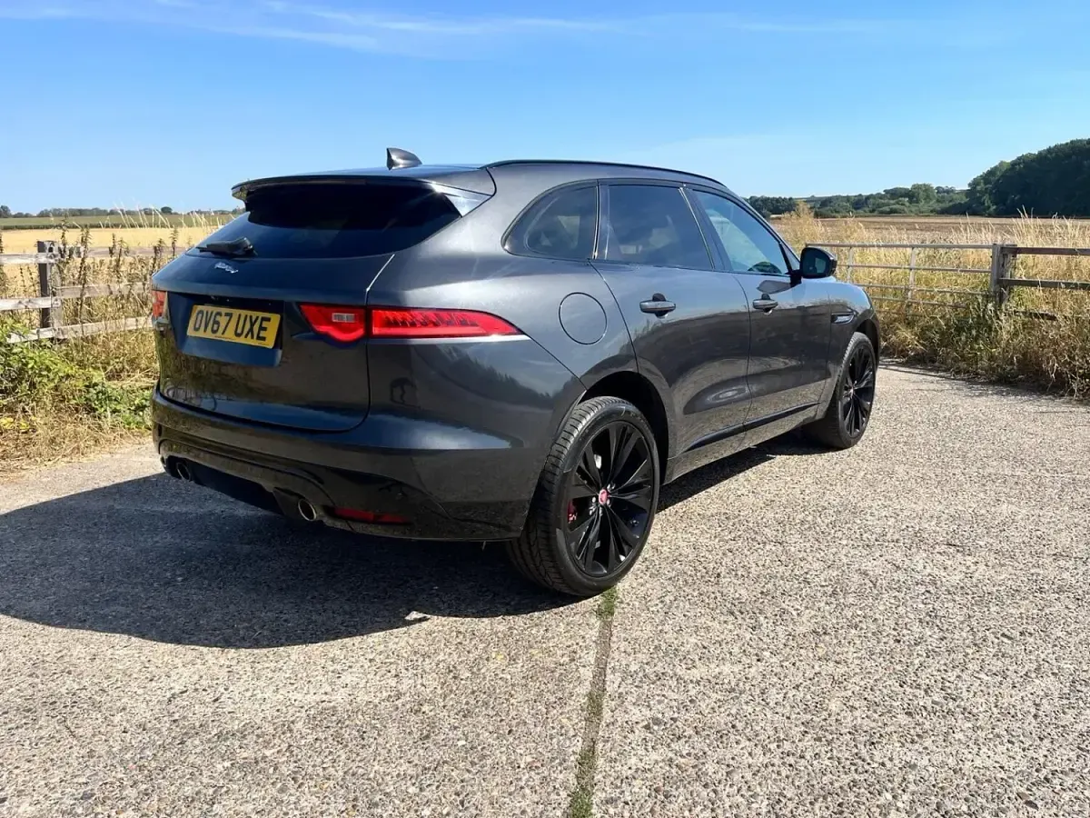 Used Jaguar F-Pace S 300 HP (220 kW) 2017 Grey SUV