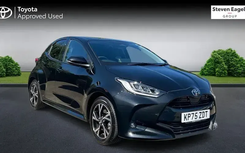 Used Toyota Yaris Design 116 HP (85 kW) 2025 Hatchback