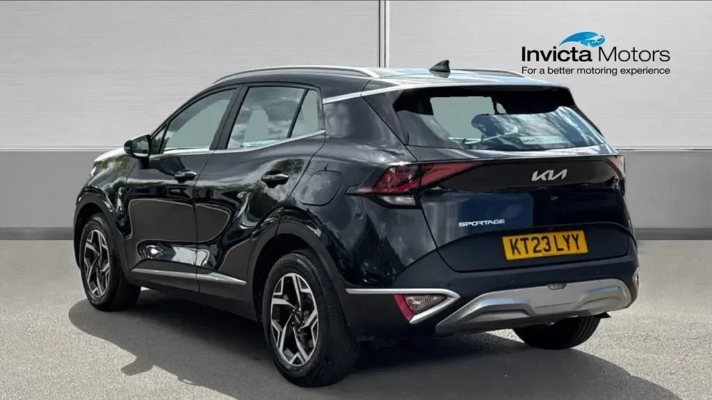 Used Kia Sportage 148 HP (108 kW) 2023 Phantom black metallic SUV