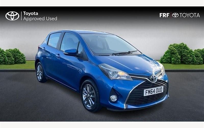 Used Toyota Yaris 99 HP (72 kW) 2016 Hatchback