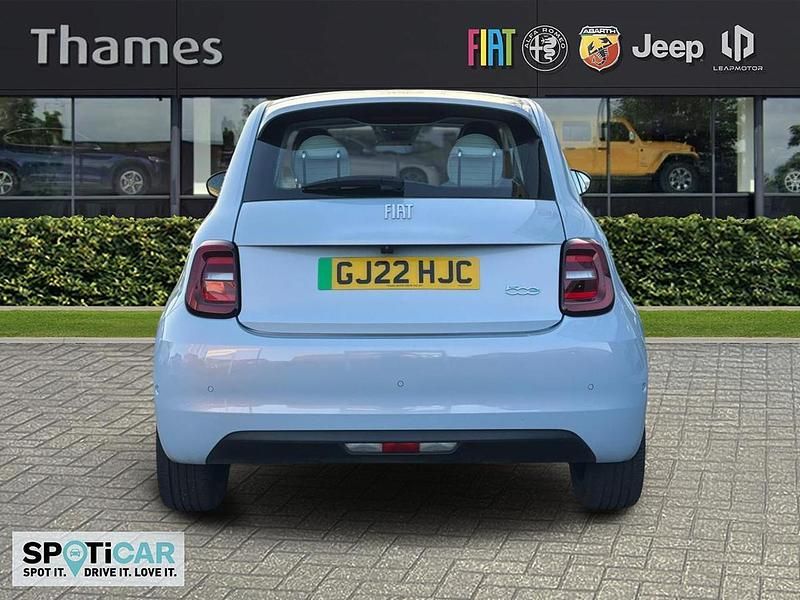 Used Fiat 500e La Prima 85 kW (116 HP) 2022 Blue Hatchback