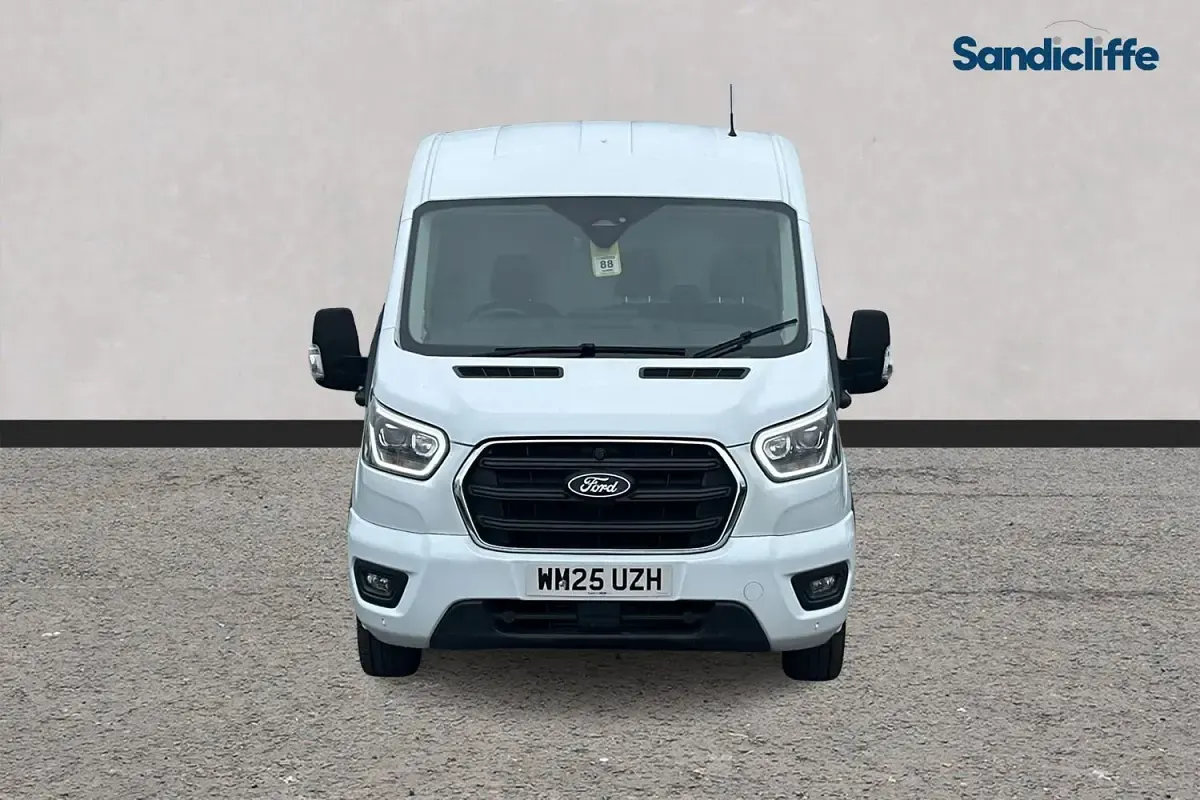 Used Ford Transit Limited 130 HP (95 kW) 2025 White Van
