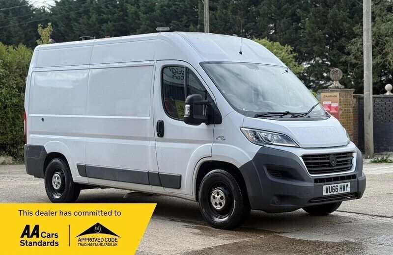 White Used 2016 Fiat Ducato Van | £8,490 (Fair price) - Image 1/2