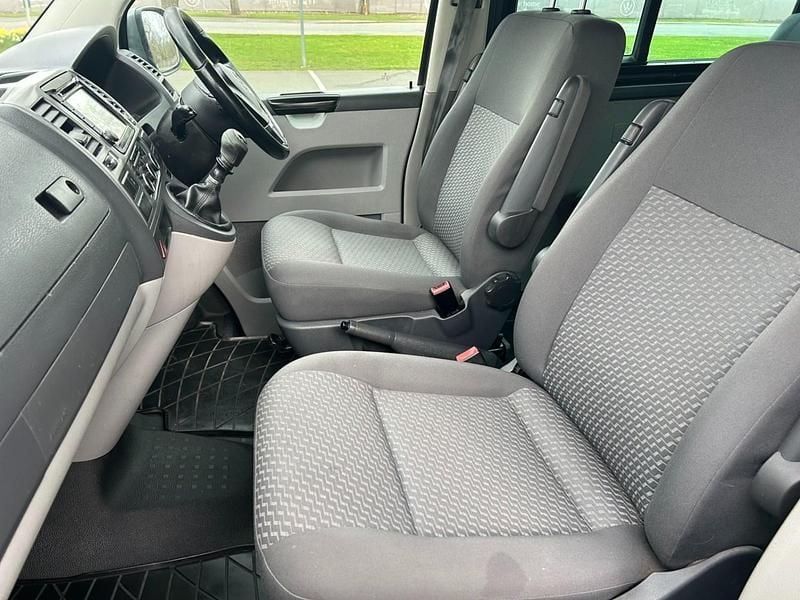 Used VW Transporter Highline 140 HP (102 kW) 2015 Grey Van