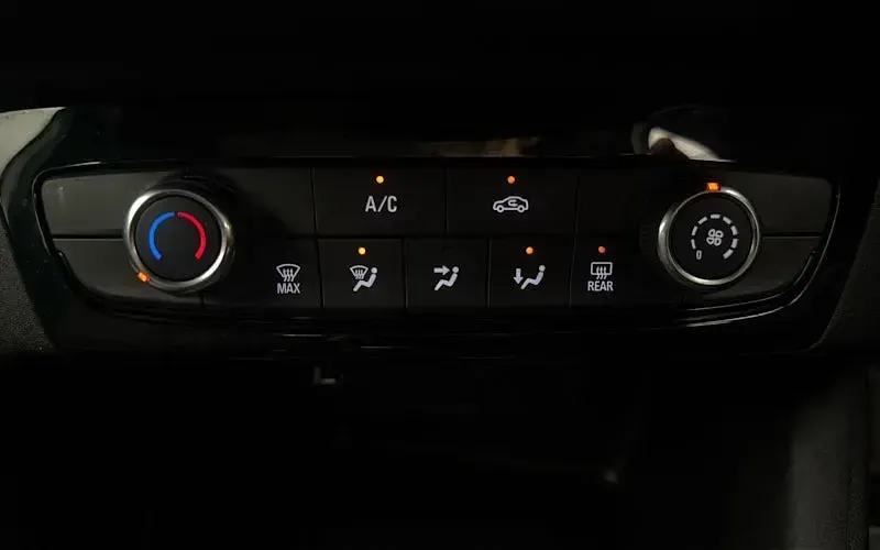 Used Vauxhall Corsa Edition 75 HP (55 kW) 2022 Grey Hatchback