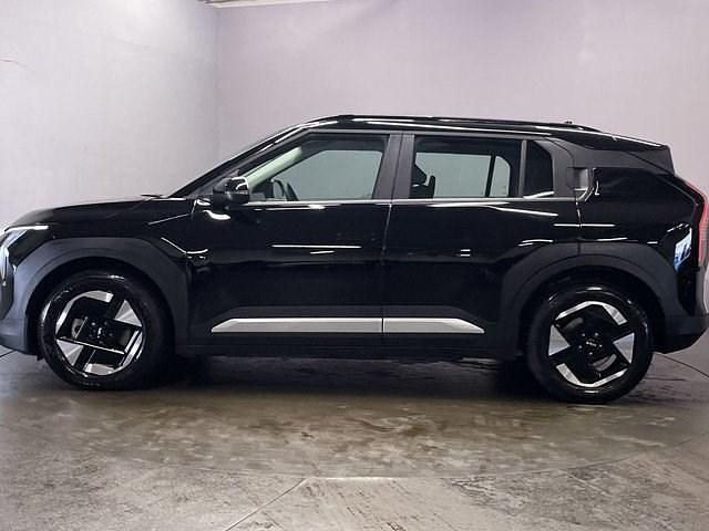 Begagnad Kia EV3 Air 147 kW (201 HK) 2025 Svart SUV