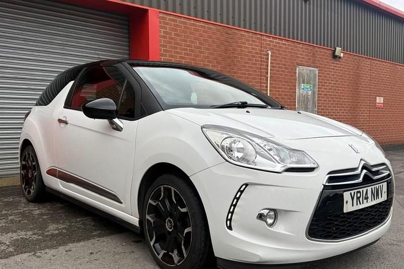 Used Citroën DS3 2014 White Hatchback
