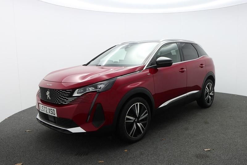 Used Peugeot 3008 Premium 130 HP (95 kW) 2022 Red Hatchback