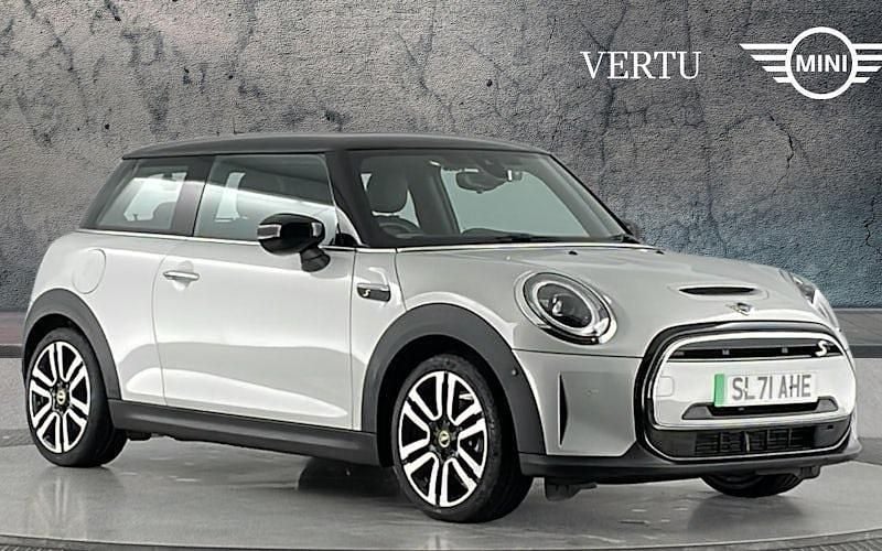 Used 2023 Mini Cooper Level 3 Hatchback | £16,225 (Fair price) - Image 1/4