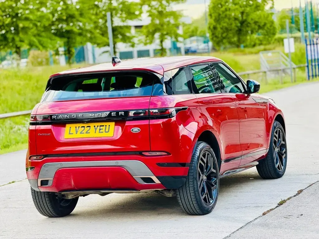 Used Land Rover Range Rover evoque SE Dynamic 2022 Red SUV