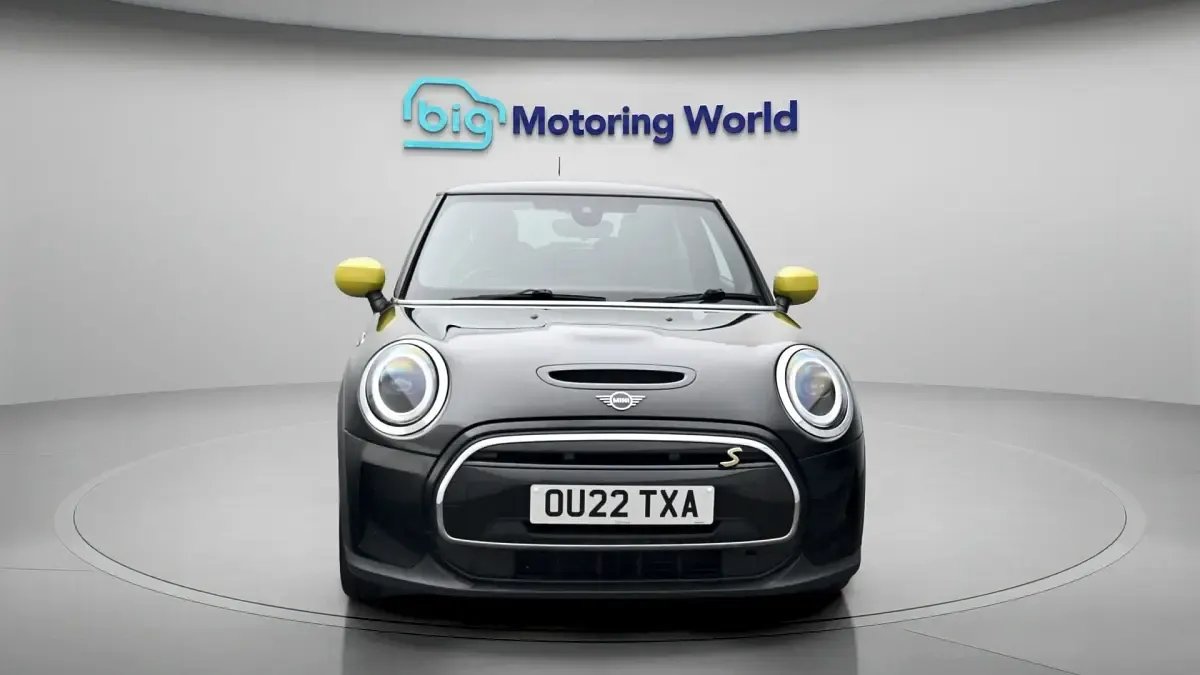 Used Mini Cooper SE Hatch 133 kW (181 HP) 2022 Hatchback