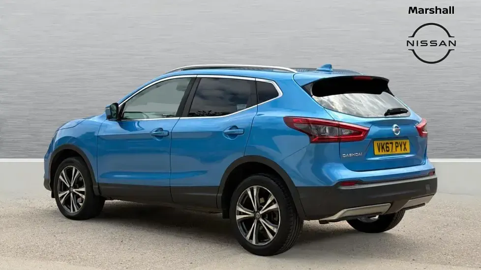 Used Nissan Qashqai N-Connecta 110 HP (80 kW) 2017 Blue SUV