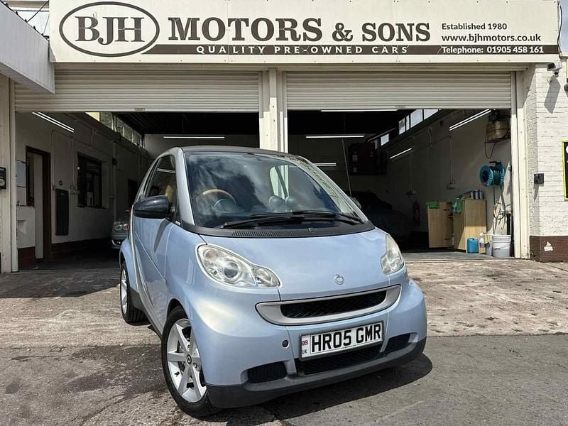 Silver Used 2008 Smart ForTwo Coupé Passion Coupe | £3,488 (A bit pricey) - Image 1/4