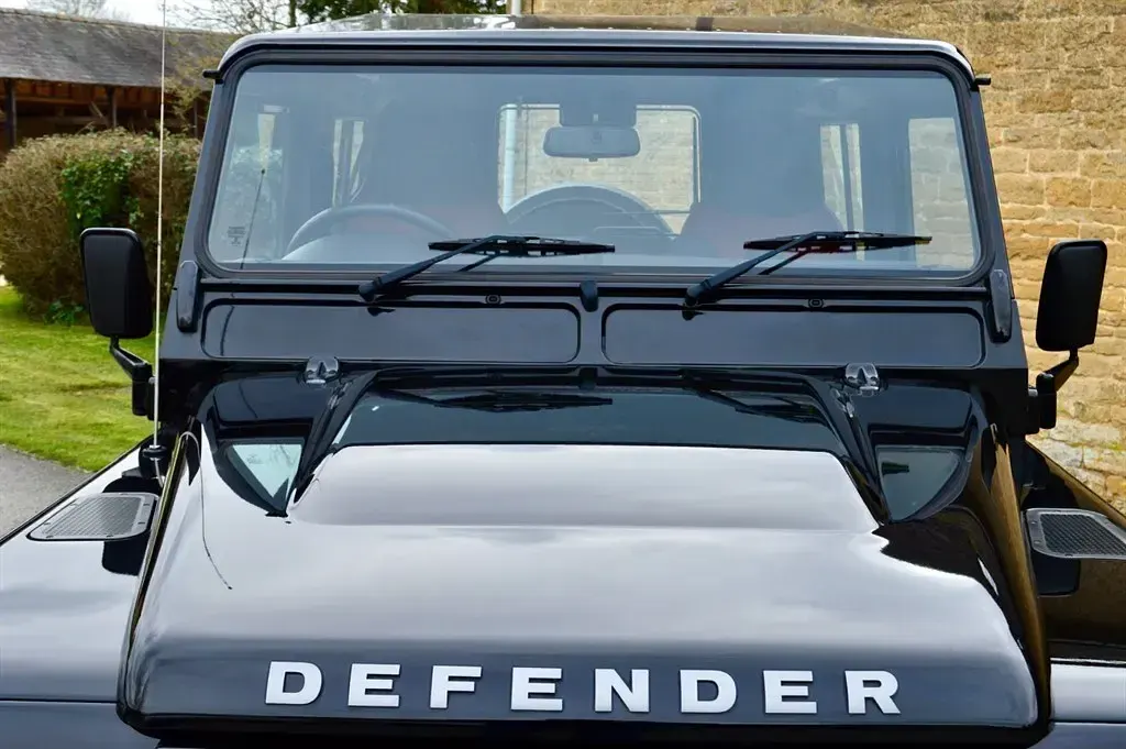 Używany Land Rover Defender 2015 Czarny Kombi