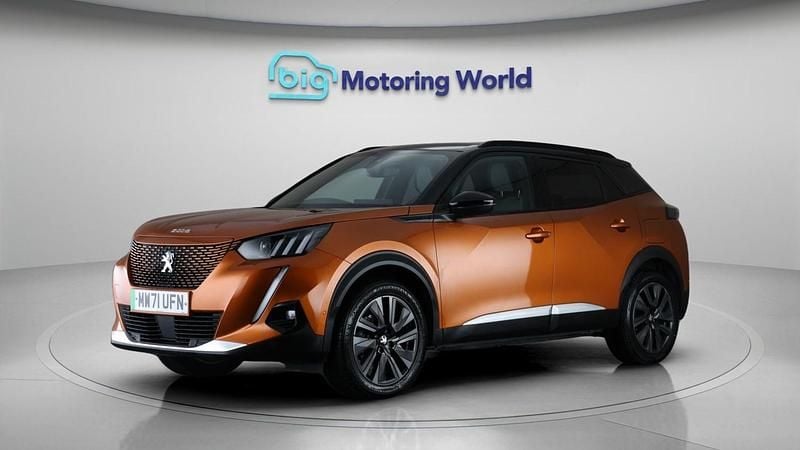 Used Peugeot e-2008 Premium 98 kW (134 HP) 2022 Orange SUV
