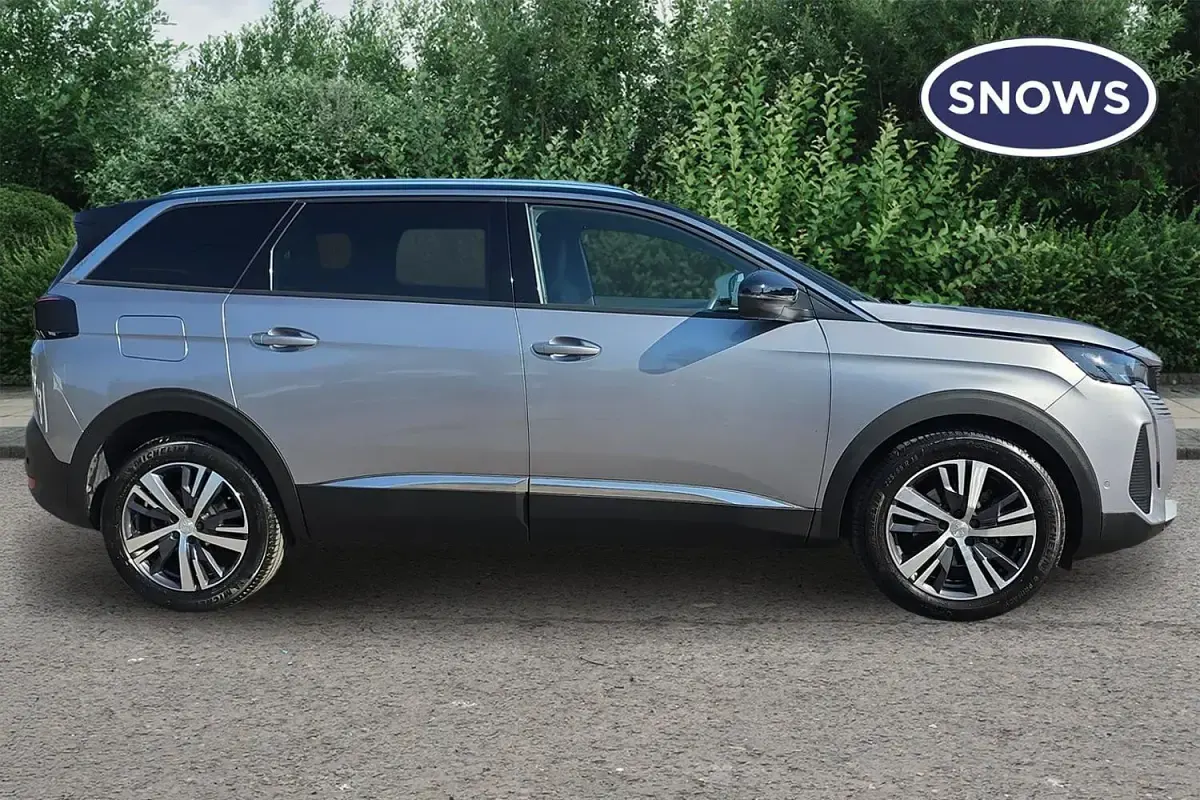 Used Peugeot 5008 Allure+ 131 HP (96 kW) 2023 Cumulus grey SUV