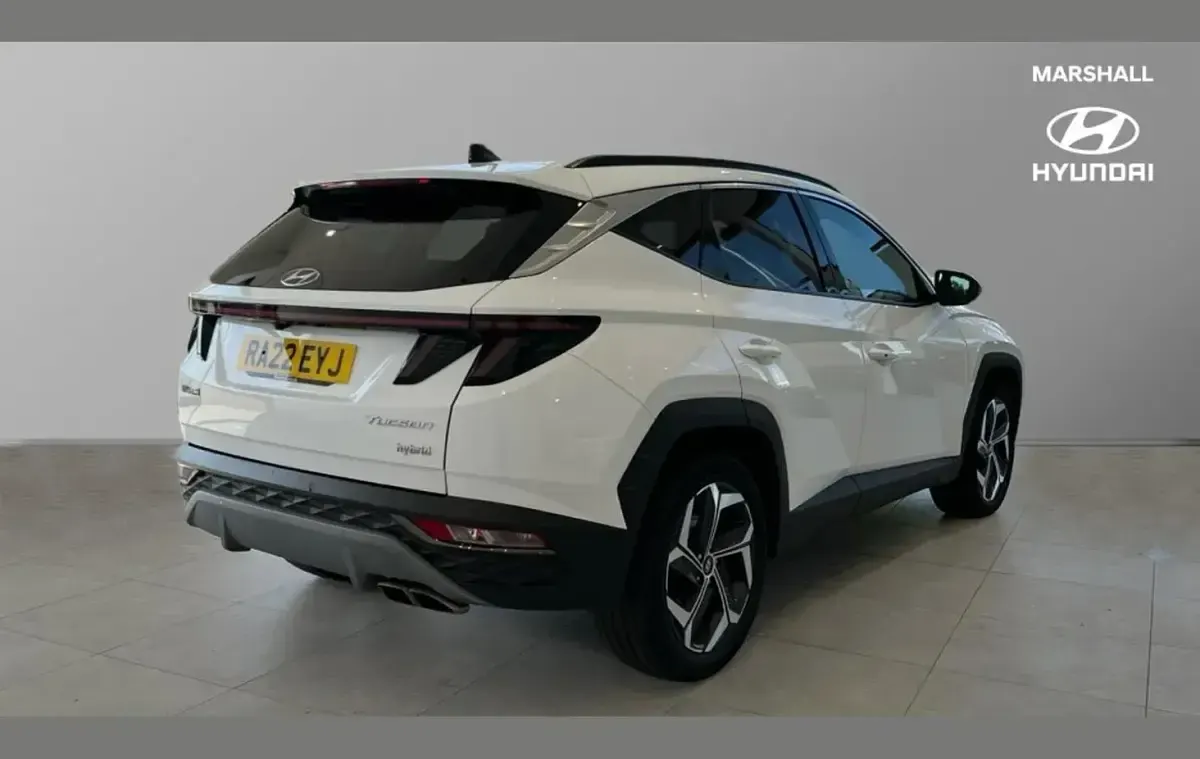 Used Hyundai Tucson Premium 230 HP (169 kW) 2022 White  SUV