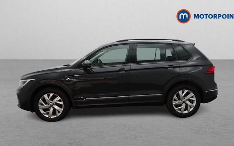 Used VW Tiguan Life 150 HP (110 kW) 2022 Grey SUV