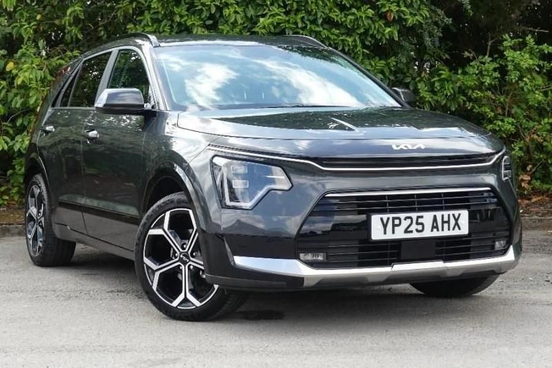 Grey Used 2025 Kia Niro 3 SUV | £26,467 (Fair price) - Image 1/1