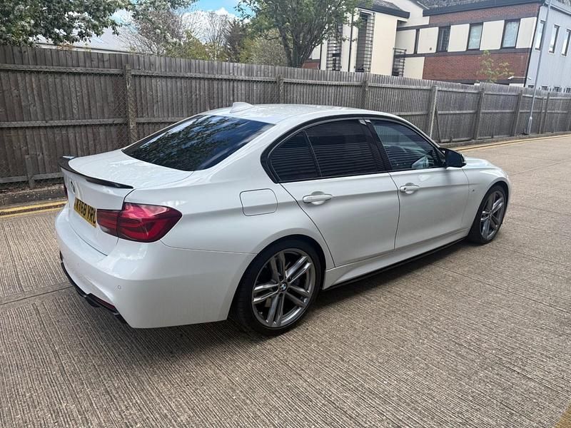 Used BMW 320 M Sport 2019 White Sedan
