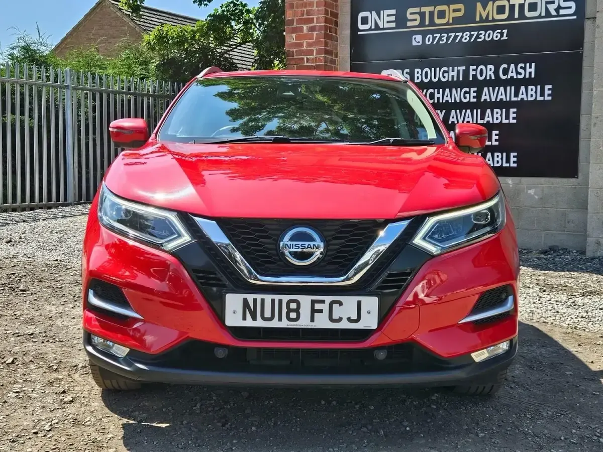 Used Nissan Qashqai Tekna 130 HP (95 kW) 2018 Red SUV