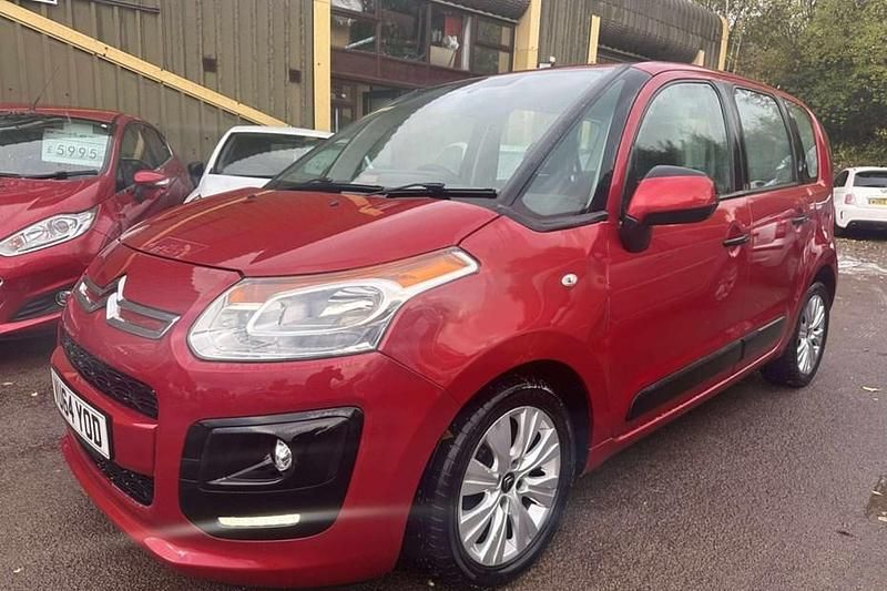 Red Used 2014 Citroën C3 Picasso VTR Sport MPV | £2,495 (Super price) - Image 1/1