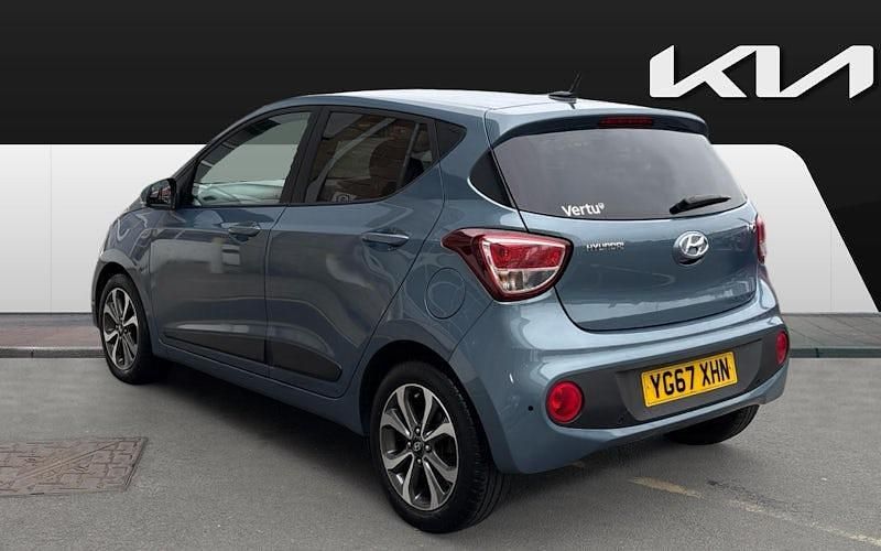 Used Hyundai i10 Premium SE 88 HP (64 kW) 2020 Hatchback