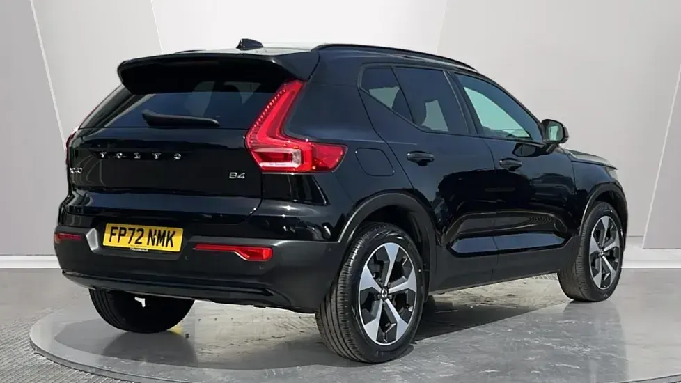 Used Volvo XC40 Ultimate 197 HP (144 kW) 2022 Black SUV