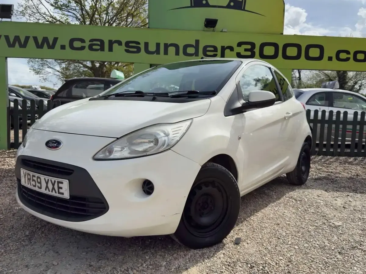 Used Ford Ka Style 69 HP (50 kW) 2009 White Hatchback