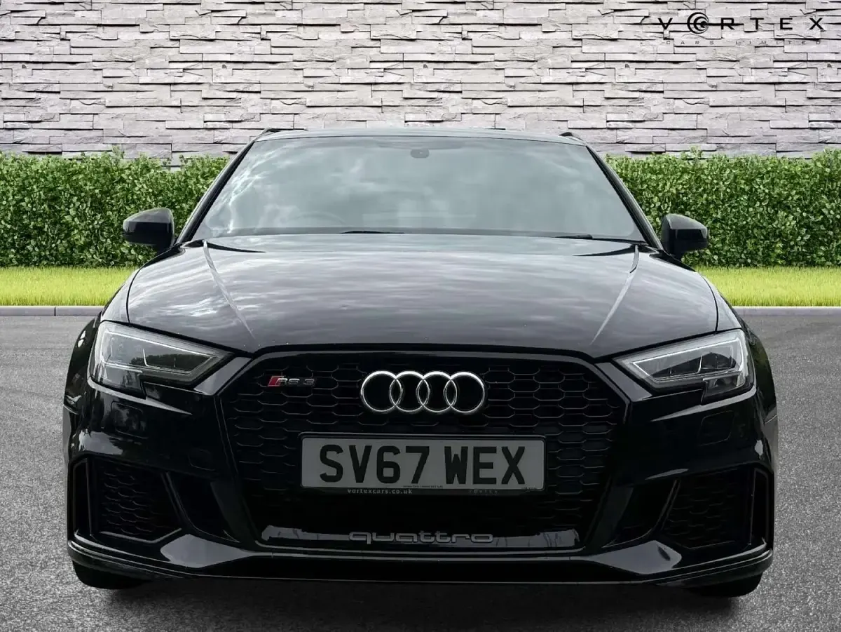 Used Audi RS3 Sportback Business 400 HP (294 kW) 2017 Black Hatchback