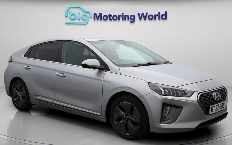 Used 2022 Hyundai Ioniq Premium SE Hatchback | £14,600 (Fair price) - Image 1/4