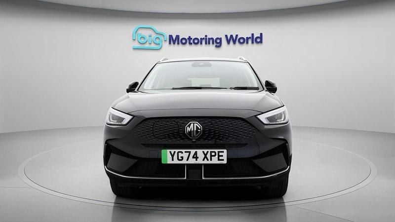 Used MG ZS Trophy Connect 114 kW (156 HP) 2024 Black SUV