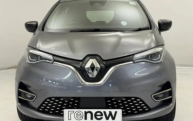 Used Renault Zoe Iconic 100 kW (136 HP) 2024 Hatchback