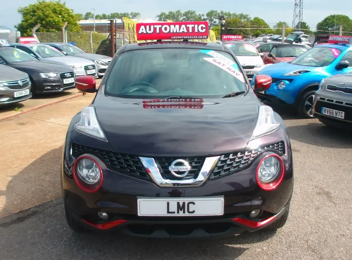 Used Nissan Juke Acenta Premium 117 HP (86 kW) 2015 Black SUV